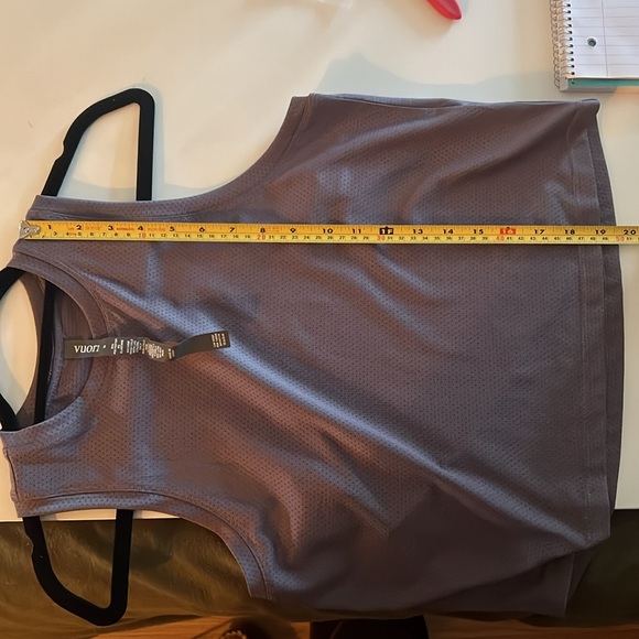 Vuori Micro Mesh Tank - Picture 6 of 6